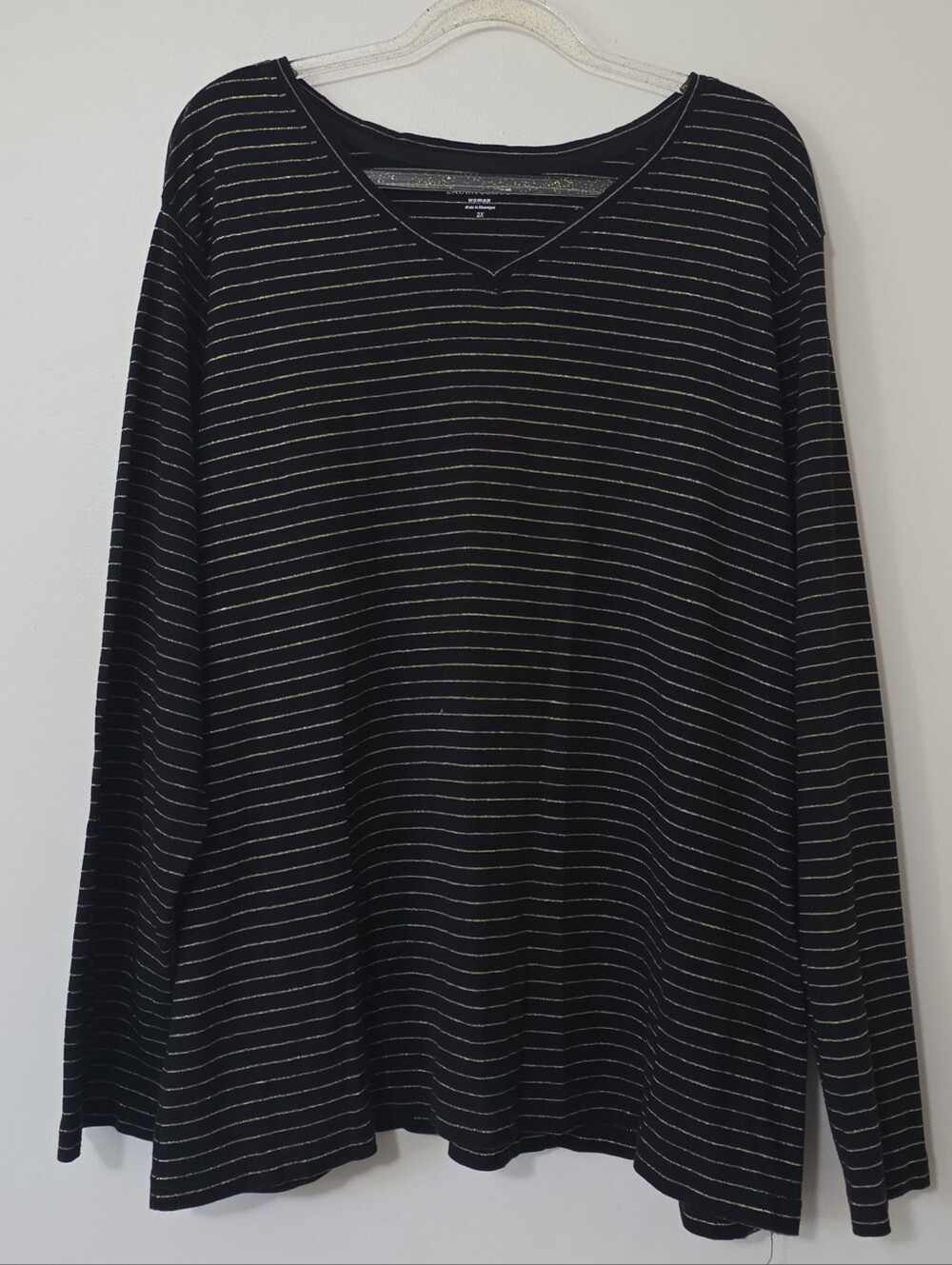 Laura Scott Woman Black Long Sleeve V-Neck Top Gold Metallic Stripes Holiday 2X